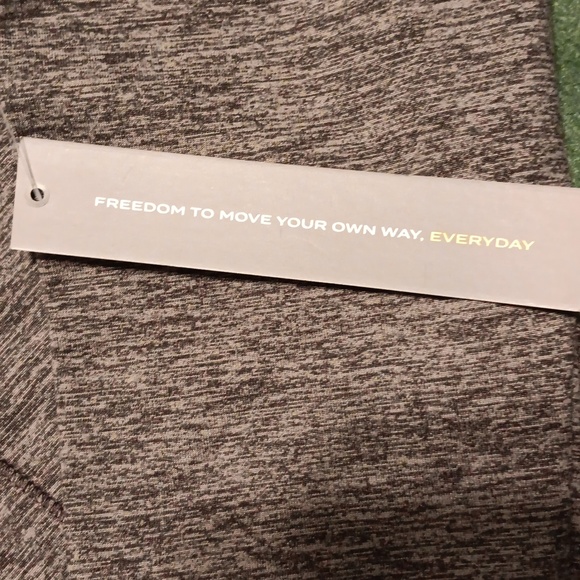 STRETCH THE RULES active jacket. - Picture 5 of 10